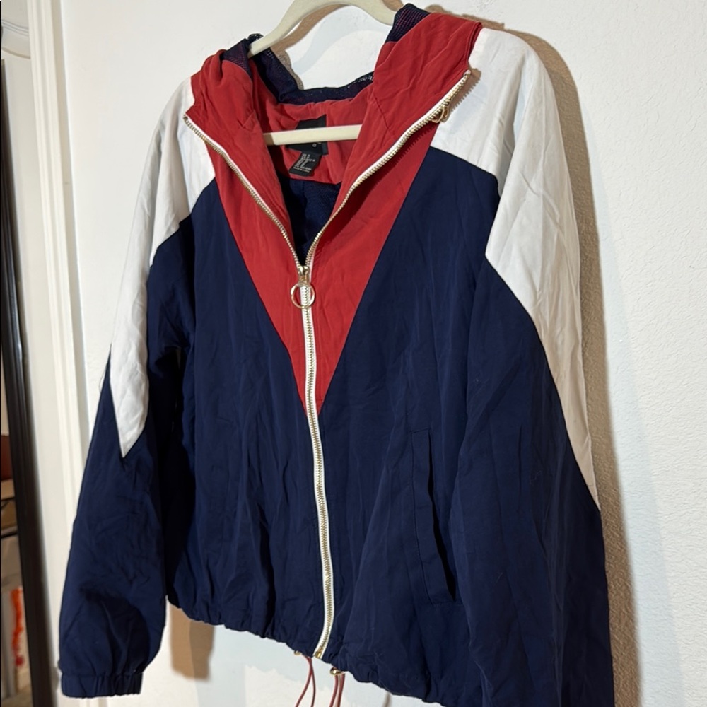 Forever 21 Navy With Red and White Full-zip Windbreaker Jacket Size Medium
